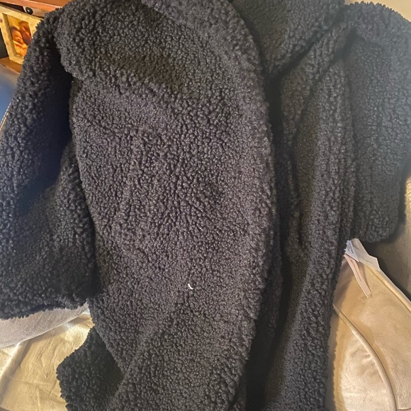 Trench trendy long black coat for winter - Picture 4 of 4